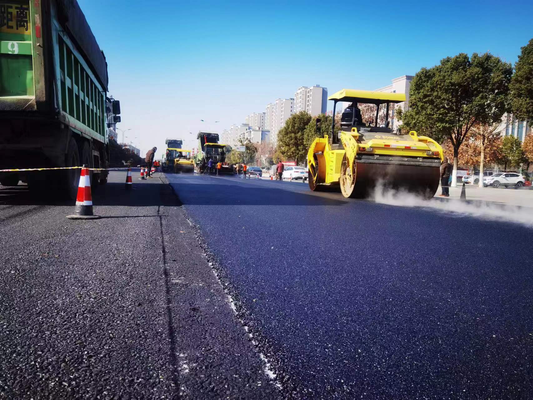 河南永和建設(shè)集團(tuán)羅山縣龍池大道道路改造項(xiàng)目